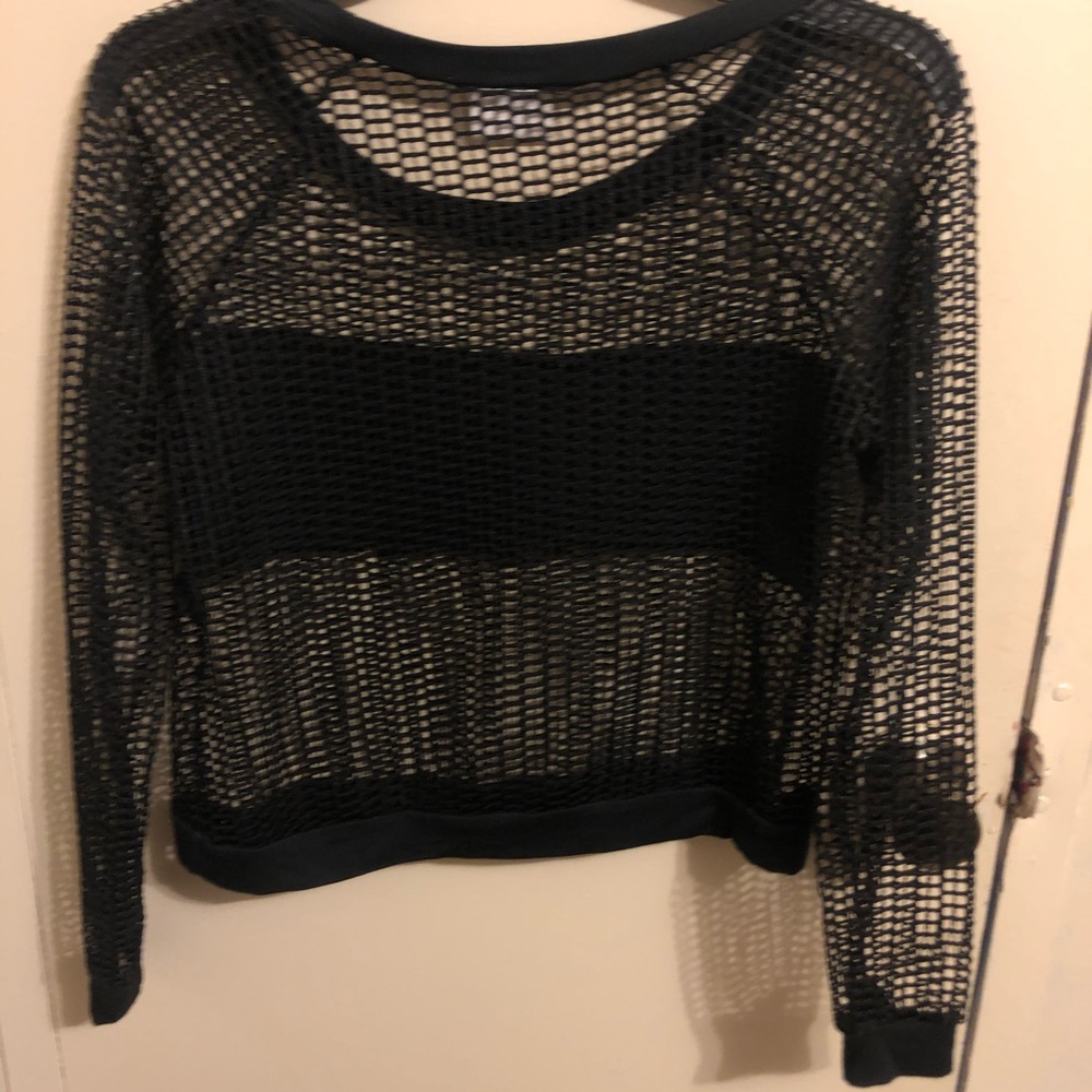 Top - Picture 2 of 2